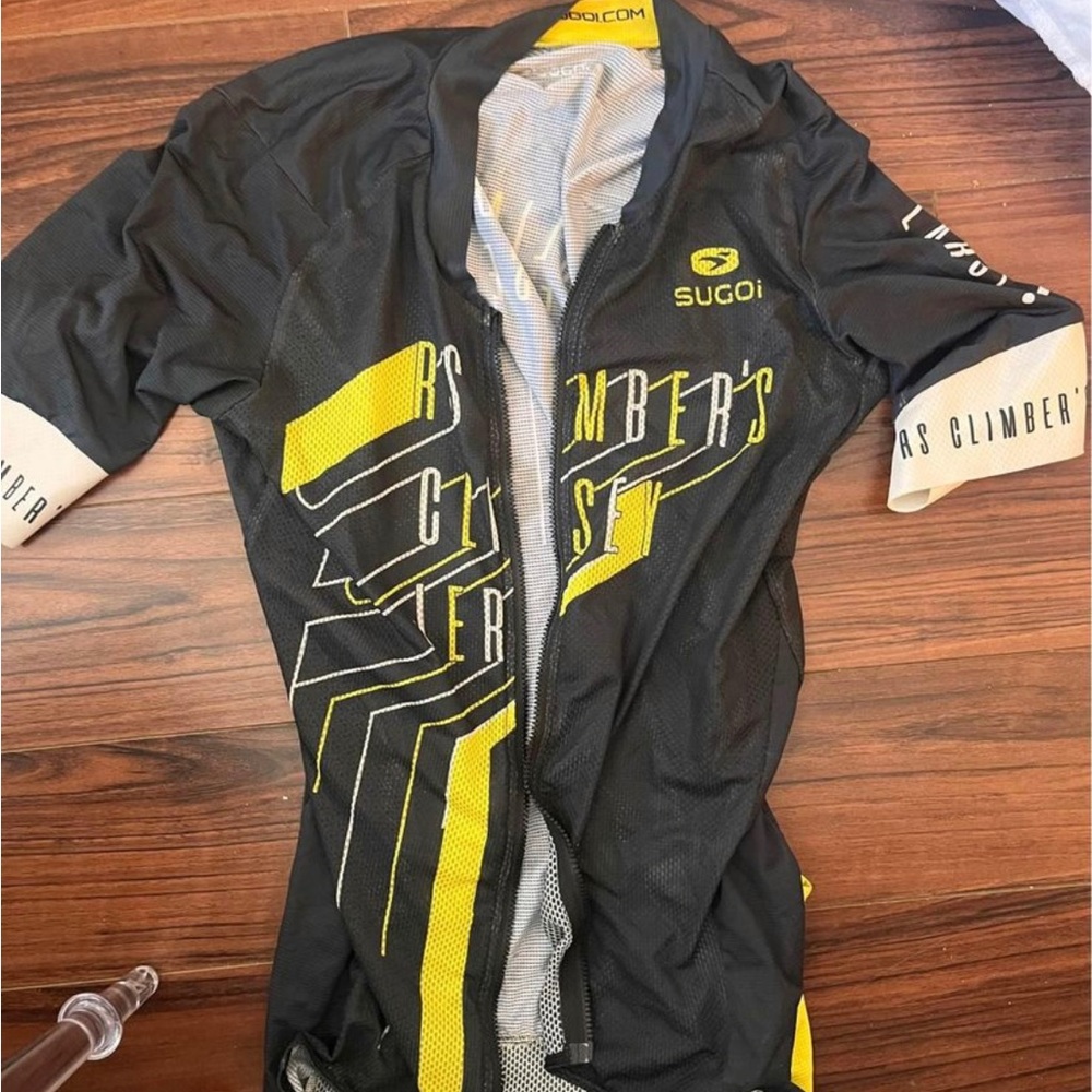 Sugoi Large Mens Cycling Jersey Top